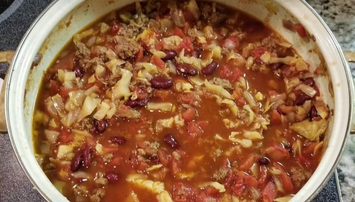 Recipe for Shoneys Cabbage Beef Soup